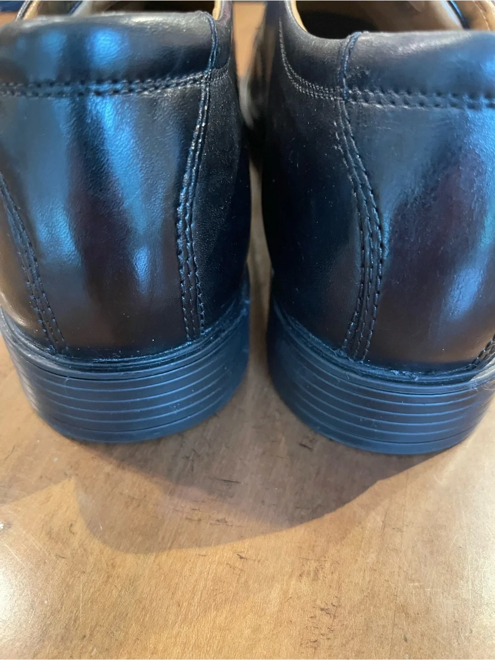 Clarks Black Leather Lace-Up Cap-Toe Derby
